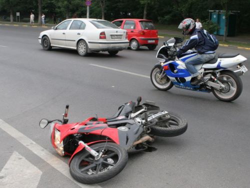 Motociclistii...