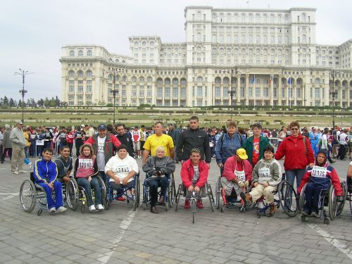 Persoanele cu dizabilitati vazute prin ochii nostri.