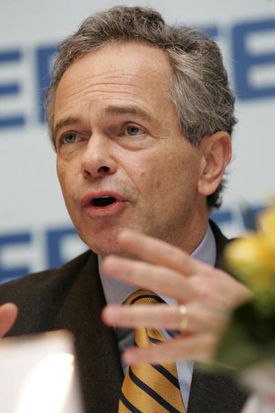 Preşedintele Erste Bank, Andreas Treichl: „Iubesc România, iubesc poporul român, dar pur şi simplu nu înţeleg ce se întâmplă acolo”