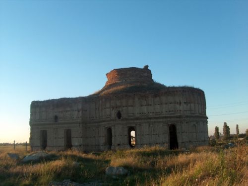 Manastirea Chiajna - ruina blestemata de la marginea Giulestiului