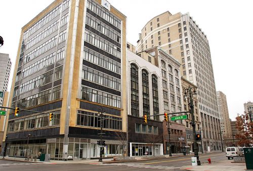 catanedelcu este invitat de americani la Detroit