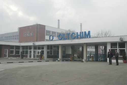 Cum se fura un combinat in Romania: "cazul" Oltchim SA Cum se fura un combinat in Romania: "cazul" Oltchim SA