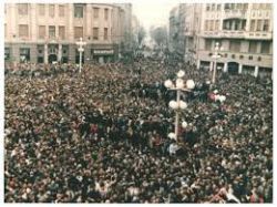 Televiziunea la zidul revoluţiei