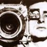 Imagini Omul cu aparatul de filmat