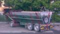 Long vehicle