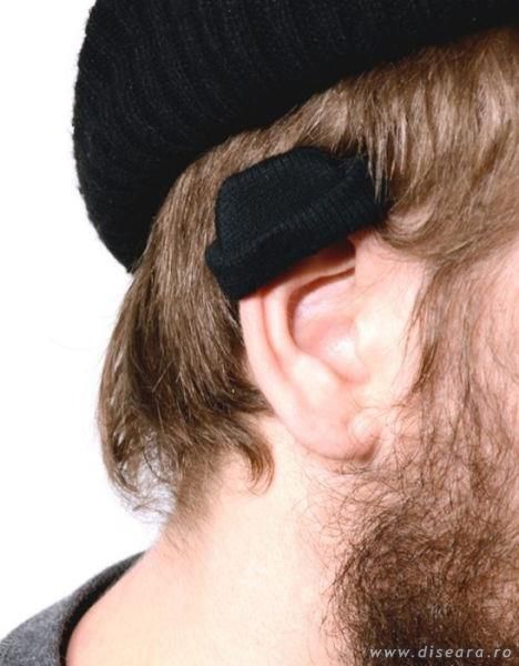 Attention, the coldness come, protect your ears!