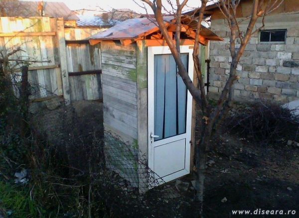 Ei, azi mi-am pus si jaluzele !