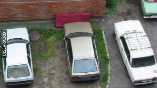 Here parks the wife