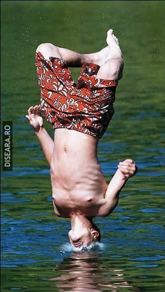 How to sit on water. On the head!