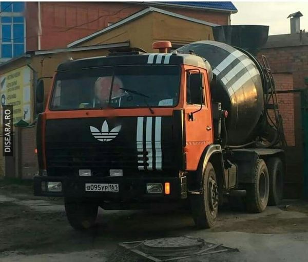 Vând betonieră de firmă!