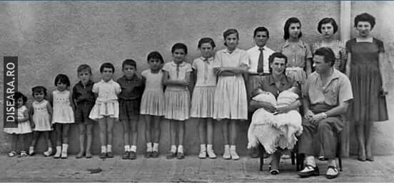 Familia de altădată...când femeile nu aveau dureri de cap