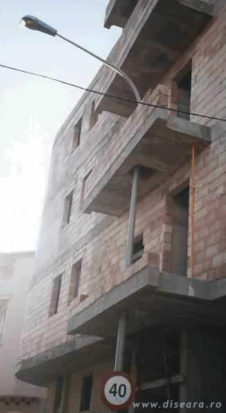 Constructor din Caracal