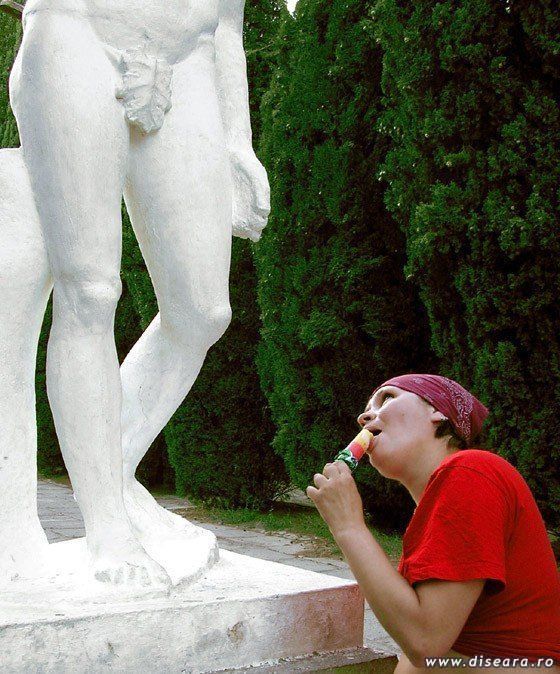 I wonder... how big is it ?...