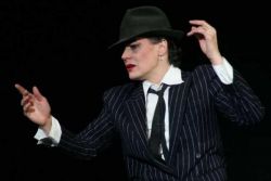 Astă seară: Lola Blau