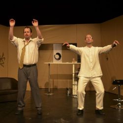 Panik/ Panică - Bărbaţi la marginea disperării