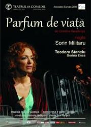 Parfum de viaţă pe un tractor